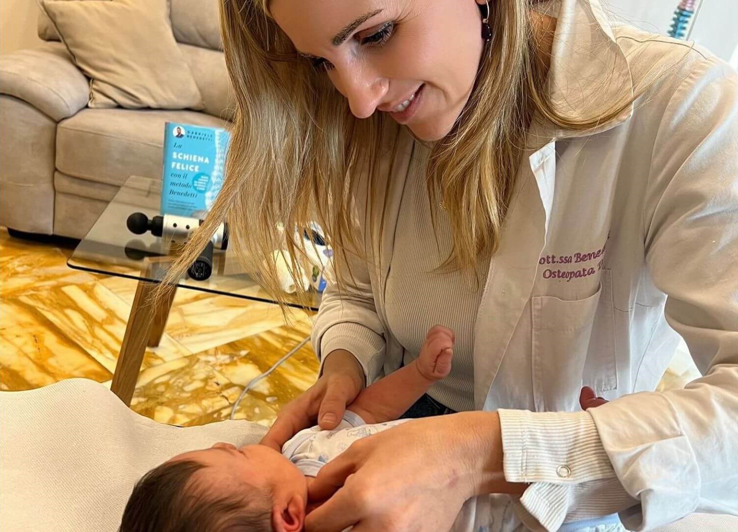 Plagiocefalia-osteopata-nascita-alisea-parma-informazione-neonato-Dottoressa-francesca-Benedetti